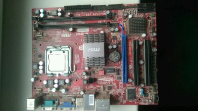 Лот: 14282263. Фото: 1. Мама MSI G31TM-P35 + проц E5300. Материнские платы