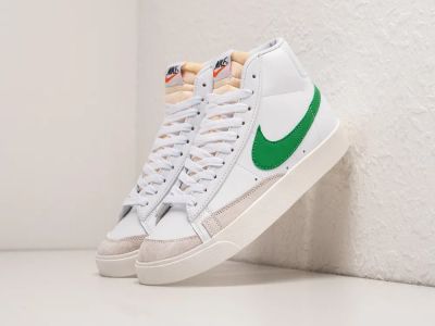 Лот: 20356373. Фото: 1. Кроссовки Nike Blazer Mid 77. Кеды, кроссовки, слипоны
