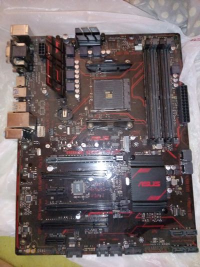 Лот: 17922791. Фото: 1. Материнская плата asus prime b350-plus. Материнские платы