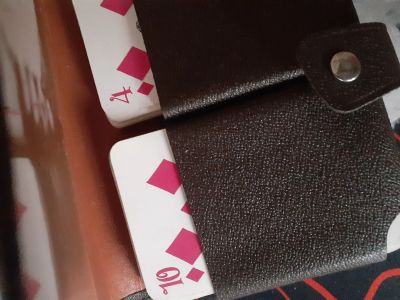 Лот: 25791286. Фото: 1. Карты игральные в кожаном чехле... Настольные игры, карты