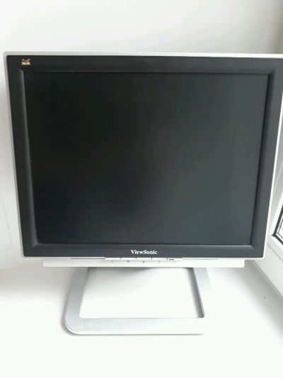 Лот: 9832090. Фото: 1. Монитор View Sonic VX 510. ЖК-мониторы