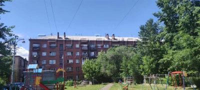 Лот: 20032540. Фото: 1. комната на пр-кт им. газеты Красноярский... Квартиры, студии
