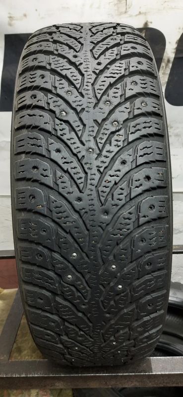 Лот: 21024220. Фото: 1. 185/65R15 92T Nokian Hakkapeliitta... Шины