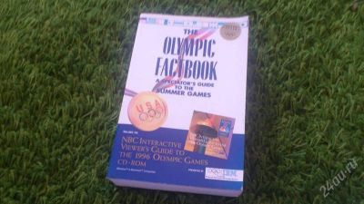 Лот: 2218414. Фото: 1. The Olympic Factbook (1996+CD... Спорт, самооборона, оружие