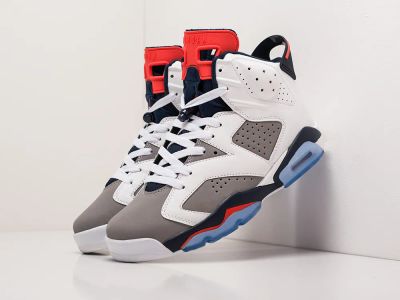 Лот: 18110375. Фото: 1. Кроссовки Nike Air Jordan 6. Кеды, кроссовки, слипоны