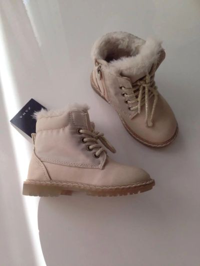 Лот: 7014506. Фото: 1. Полусапожки Zara. Сапоги