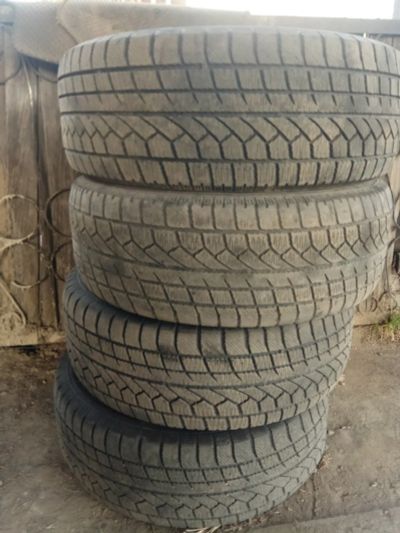 Лот: 15885829. Фото: 1. Toyo 215/60R16. Шины