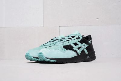 Лот: 11618024. Фото: 1. Кроссовки Asics Gel Saga x Ronni... Кеды, кроссовки, слипоны
