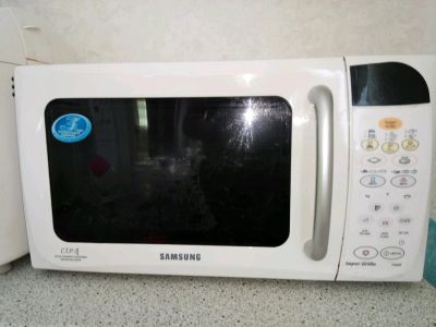 Лот: 10083989. Фото: 1. Микроволновка Samsung PG83R. Микроволновки, мини-печи