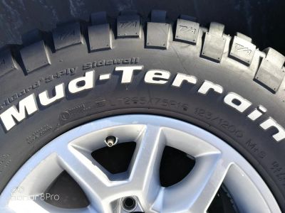 Лот: 11190218. Фото: 1. Колеса - BFGoodrich MT KM2 (265... Шины на дисках