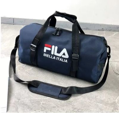 Лот: 15184061. Фото: 1. Сумка спортивная Fila. Сумки