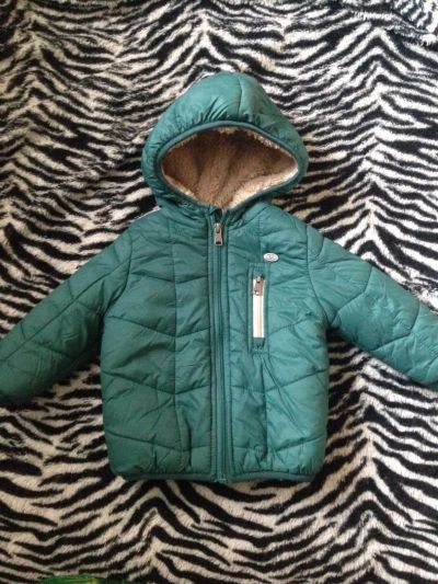 Лот: 6099515. Фото: 1. Курточка Zara 9-12 месяцев. Верхняя одежда