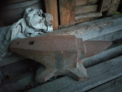 Лот: 11577027. Фото: 1. Наковальня 50 кг Советская. Ручной инструмент