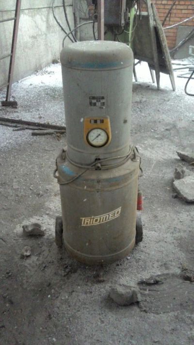 Лот: 5286158. Фото: 1. Масло-нагнетательная станция AG3. Масла, жидкости