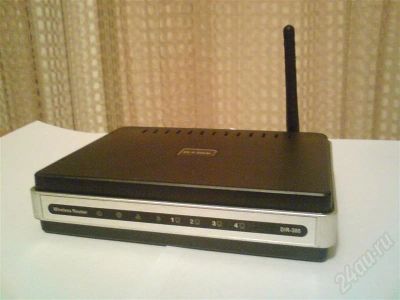 Лот: 246066. Фото: 1. WiFi маршрутизатор D-Link DIR-300. WiFi, Bluetooth адаптеры