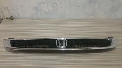 Лот: 10319591. Фото: 1. решетка радиатора honda Logo. Кузов