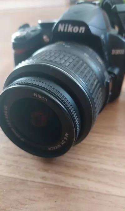 Лот: 19704006. Фото: 1. Nikon d3000. Цифровые зеркальные