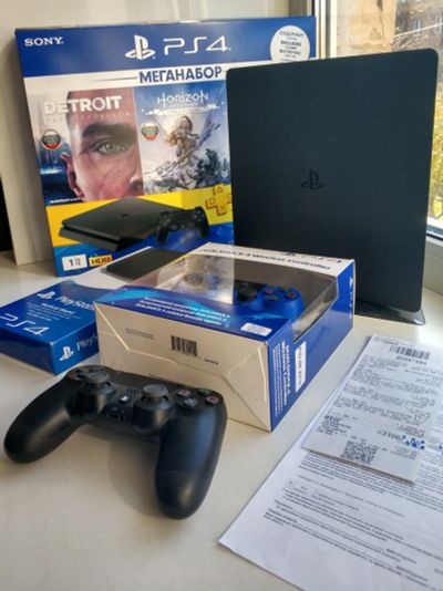 Лот: 16637299. Фото: 1. PlayStation 4 1TB ЧЕК. Игры для консолей
