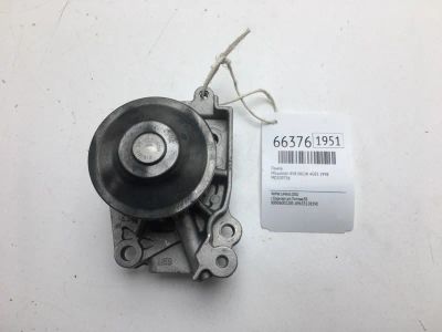 Лот: 20405011. Фото: 1. Помпа Mitsubishi Rvr 1998 MD309756... Двигатель и элементы двигателя