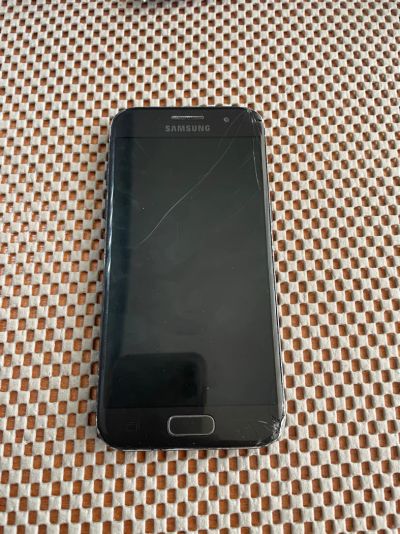 Лот: 19062395. Фото: 1. смартфон samsung a3 2017 sm-a320f... Смартфоны