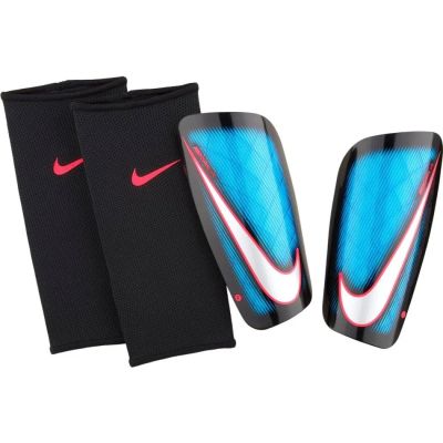 Лот: 10532214. Фото: 1. Щитки Nike Mercurial Lite Shin... Защита тела