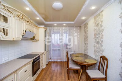 Лот: 25293269. Фото: 1. 3-комн. квартира , Красноярск... Квартиры, студии