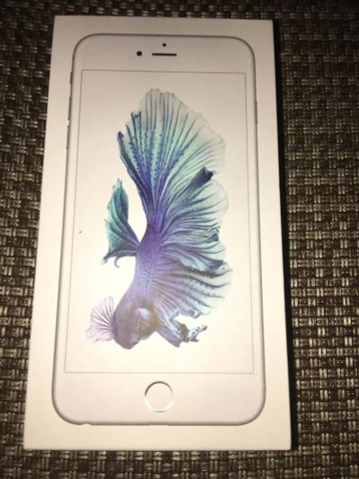 Лот: 8893119. Фото: 1. iPhone 6s Plus 64gb silver. Смартфоны