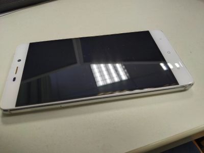 Лот: 12985284. Фото: 1. Xiaomi Redmi 4 Pro 3/32. Смартфоны