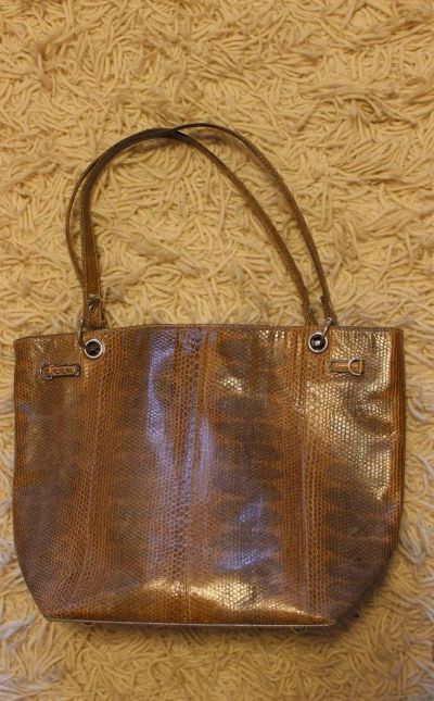 Лот: 3073566. Фото: 1. сумка женская куплена в Тайланде... Сумки