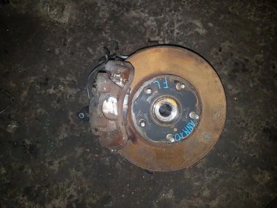 Лот: 20897111. Фото: 1. Ступица Toyota Isis ANM10G 1AZ-FSE... Кузов