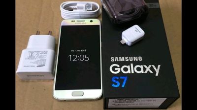 Лот: 11831282. Фото: 1. Samsung galaxy s7 Titanium Silver... Смартфоны