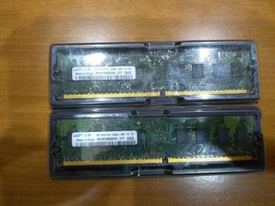 Лот: 17949362. Фото: 1. Samsung 1gb 1rx8 pc2-6400u-666-12-zz... Оперативная память