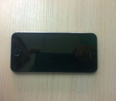 Лот: 5078704. Фото: 1. Продам iPhone 5s 16gb Black... Смартфоны