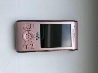 Лот: 16436758. Фото: 1. Sony Ericsson W595. Кнопочные мобильные телефоны