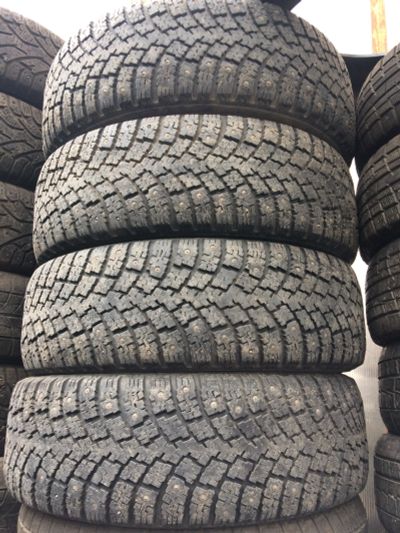 Лот: 19513262. Фото: 1. 235/70/16 Nokian Nordman SUV... Шины