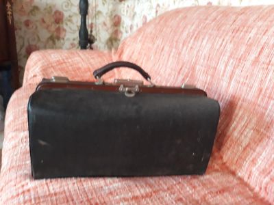 Лот: 10983592. Фото: 1. Саквояж.Дешево!!!. Другое (антиквариат)