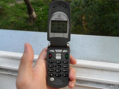 Лот: 9768191. Фото: 1. Раритет! Motorola v60i С 1 Рубля... Кнопочные мобильные телефоны