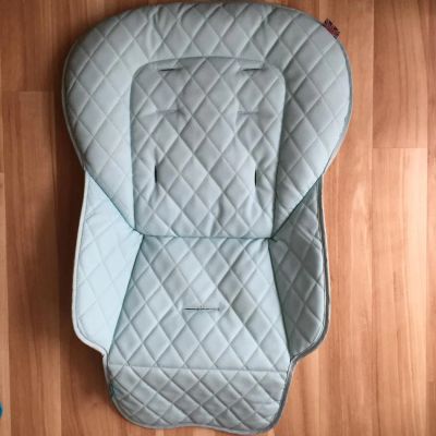 Лот: 7280486. Фото: 1. Стульчик для кормления HAPPY BABY... Стульчики для кормления