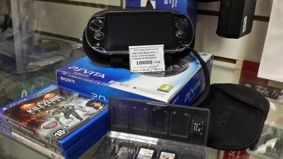 Лот: 4099107. Фото: 1. PS Vita 3G с играми, картачками... Игровые приставки, консоли