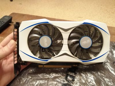 Лот: 19551182. Фото: 1. GTX 950. Видеокарты