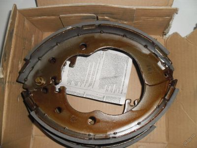 Лот: 5801314. Фото: 1. Колодки задние на Mazda MPV. Ходовая, подвеска, рулевое управление