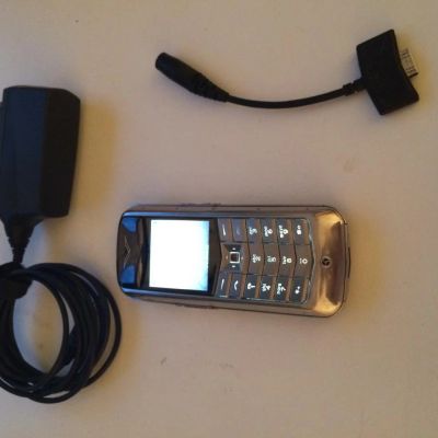 Лот: 5120287. Фото: 1. Vertu Constellation оригинал 100... Кнопочные мобильные телефоны