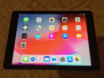 Лот: 16902122. Фото: 1. Планшет Apple iPad Air 32gb Wi-Fi... Планшеты