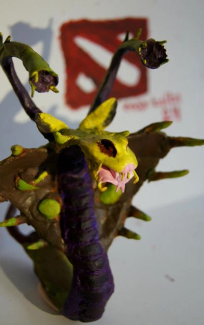 Лот: 4105401. Фото: 1. Фигурка Dota 2 Venomancer. Игры для ПК