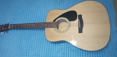 Лот: 19577583. Фото: 1. Гитара аккустическая Yamaha. Гитары