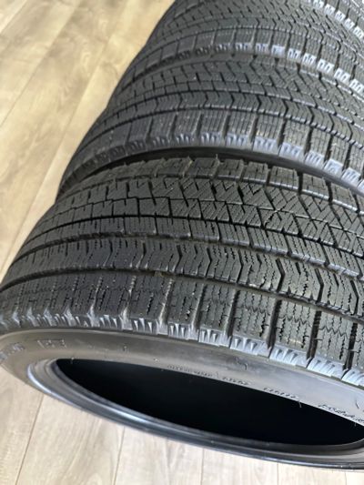 Лот: 24416800. Фото: 1. Зимние шины Bridgestone Blizzak... Шины