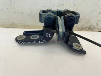 Лот: 24865050. Фото: 1. кронштейн двери Kia Seltos SP2. Кузов
