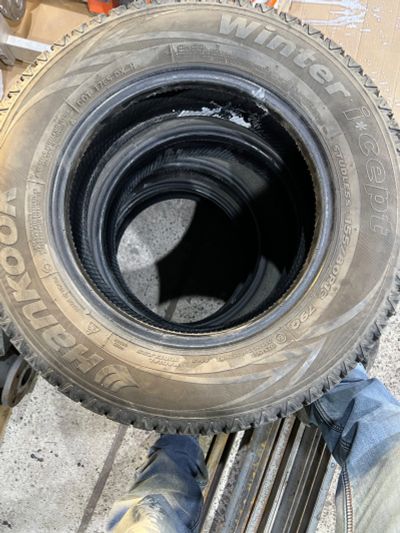 Лот: 19529907. Фото: 1. Зимние шины 4 шт hankook 155/80... Шины