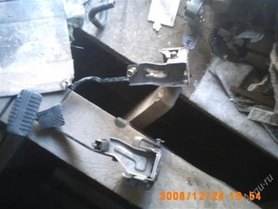 Лот: 1230092. Фото: 1. Педаль тормоза и газа на Mitsubishi... Другое (автозапчасти)