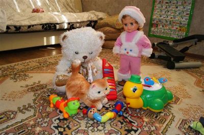 Лот: 1719111. Фото: 1. отличные игрушки много дешево. Развивающие